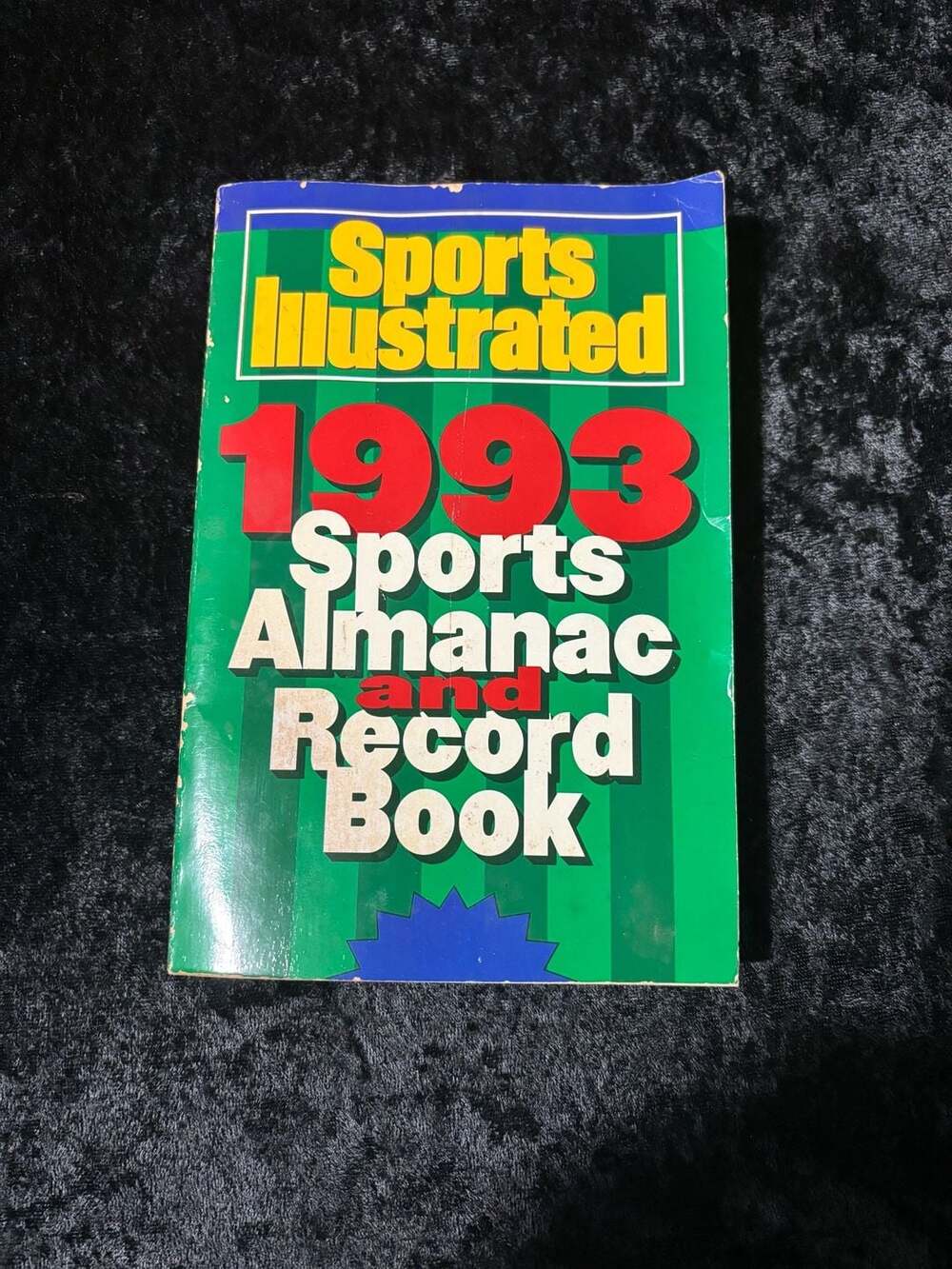 The Sports Illustrated 1994 Sports Almanac: Sports Illustrated: 9780316808101: B